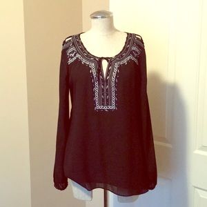 White House Black Market top